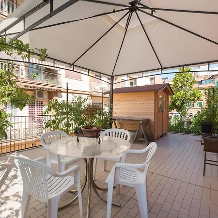 Cornelia Penthouse فندق مبيت وإفطار روما